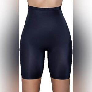 Seamless High Waist Mid-Thigh Slimming Black Shapewear Slip Shorts Size S